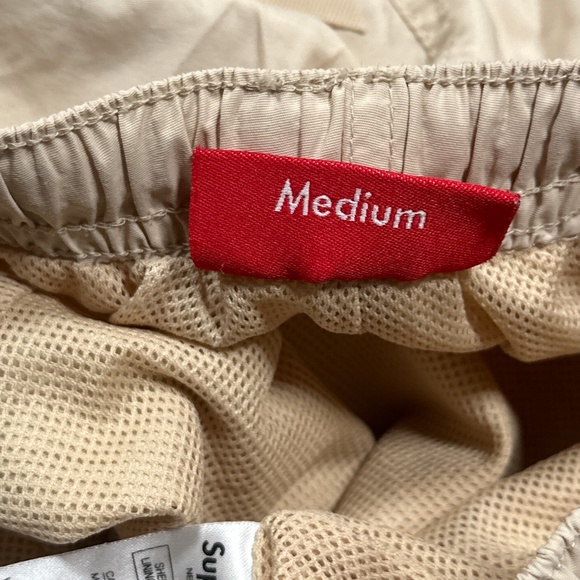 Supreme Nylon Ankle Zip Logo Warmup Training Pants Light Beige Tan Mens Medium - Picture 11 of 13